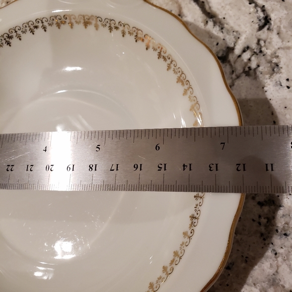 Andre Richard made in Japan porcelain pitcher with bowl. - Picture 8 of 11